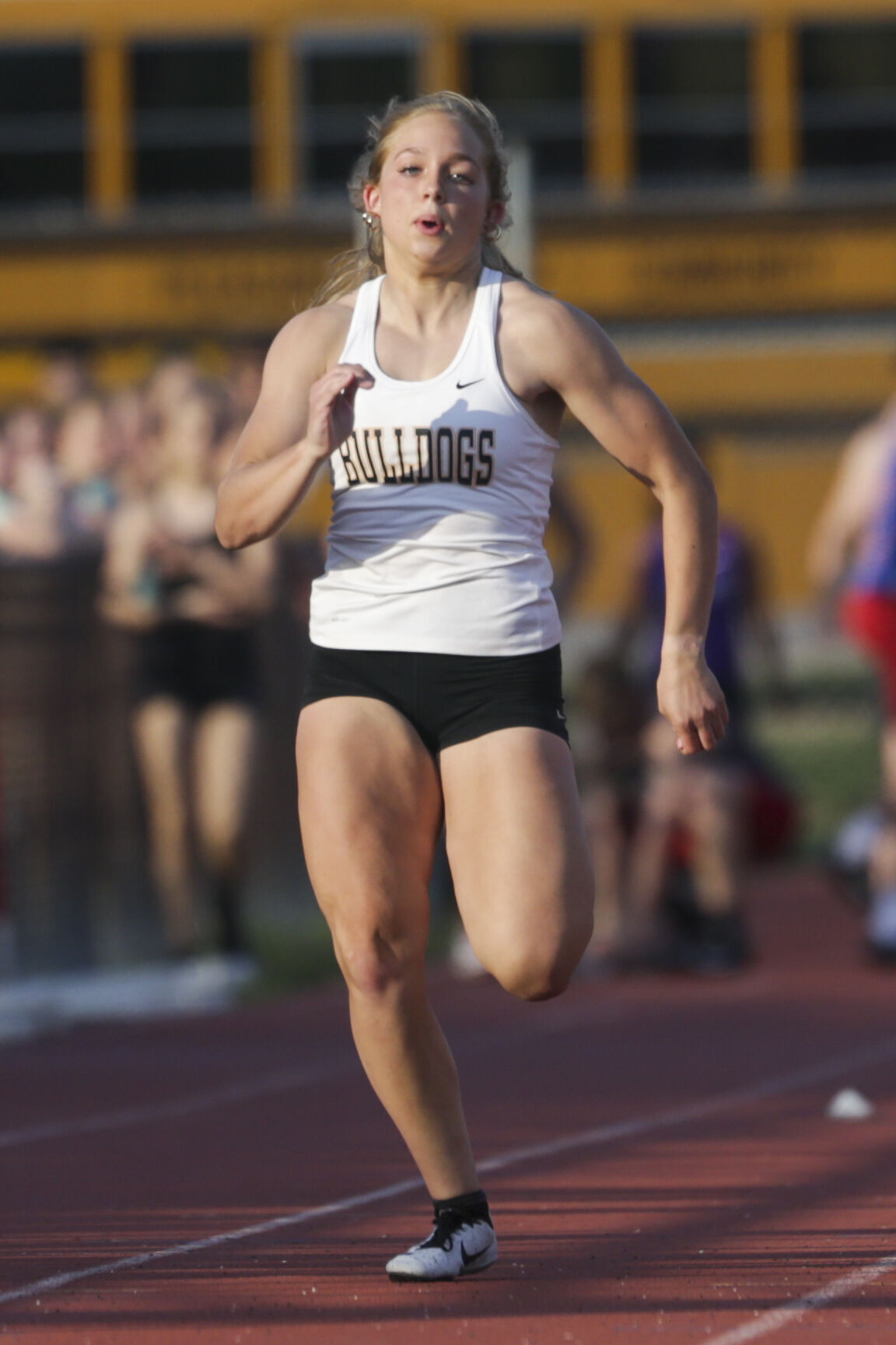 051222-qc-spt-district track-48.jpg